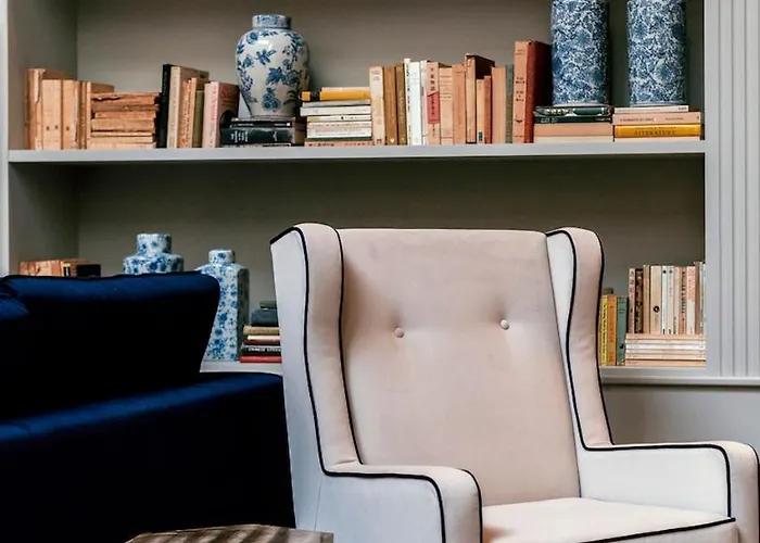 Torel 1884 & בית הארחה פורטו