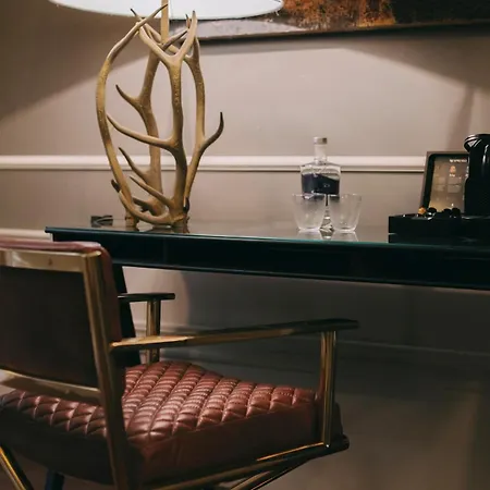 Torel 1884 & Vendégház Porto