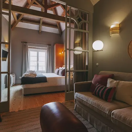 Torel 1884 & 4* Porto