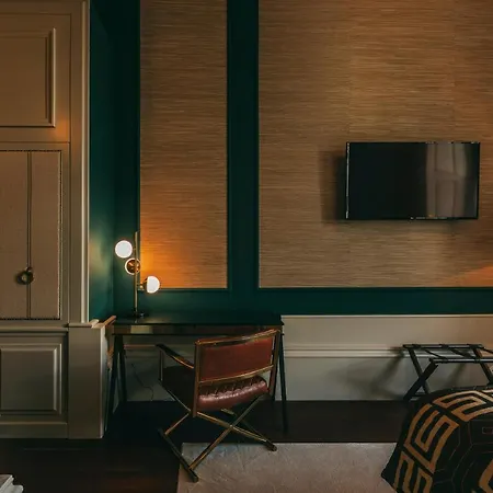 Torel 1884 & Vendégház Porto