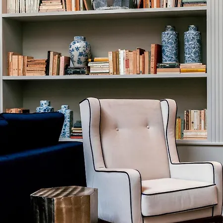 Torel 1884 & Vendégház Porto