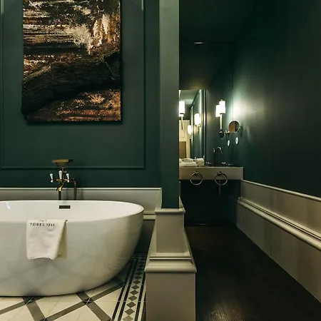 Torel 1884 & 게스트하우스 포르투